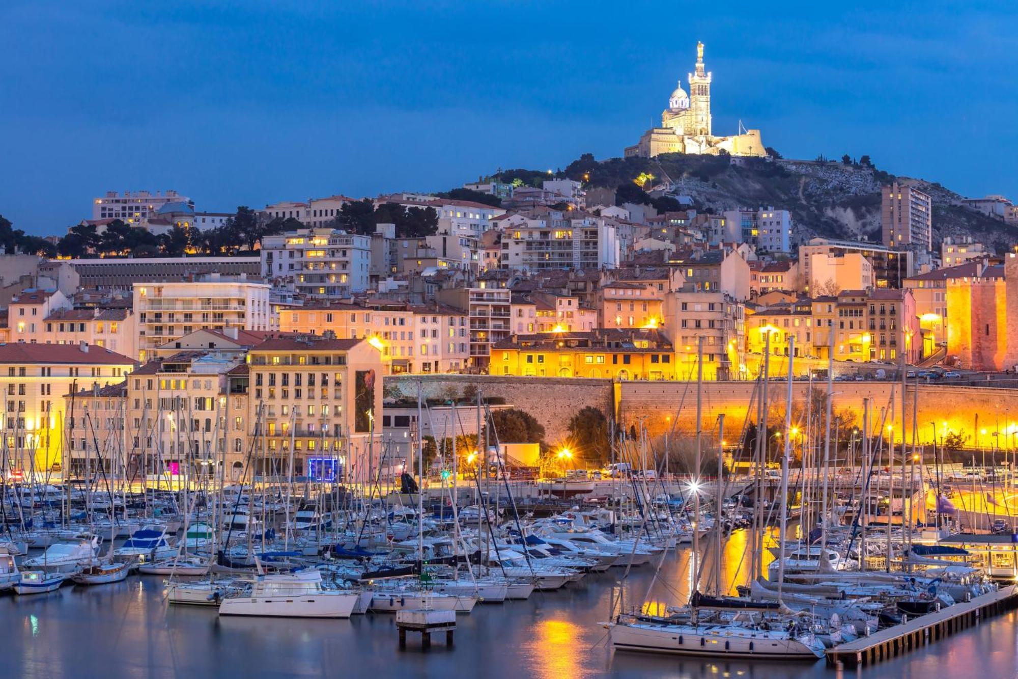 Le 13Or - Appartement De Charme En Plein Centre Ville Avec Parking Et Jolie Terrasse - Panier Joliette Vieux Port Marseille Luaran gambar