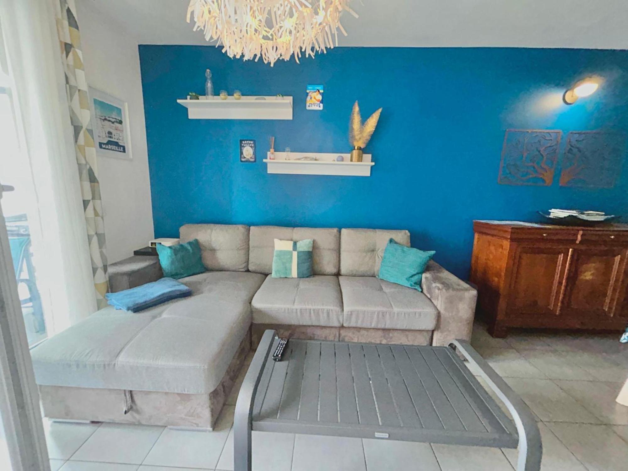 Le 13Or - Appartement De Charme En Plein Centre Ville Avec Parking Et Jolie Terrasse - Panier Joliette Vieux Port Marseille Luaran gambar