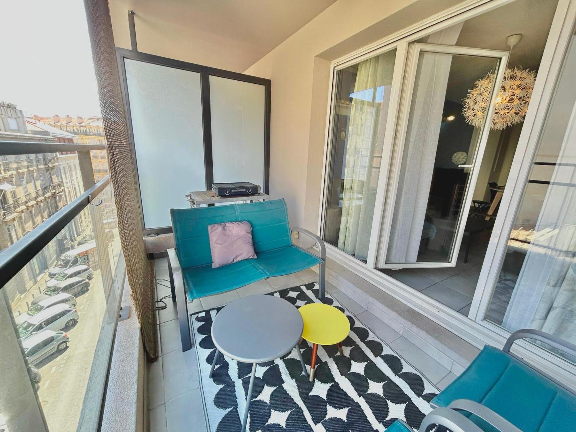 Le 13Or - Appartement De Charme En Plein Centre Ville Avec Parking Et Jolie Terrasse - Panier Joliette Vieux Port Marseille Luaran gambar