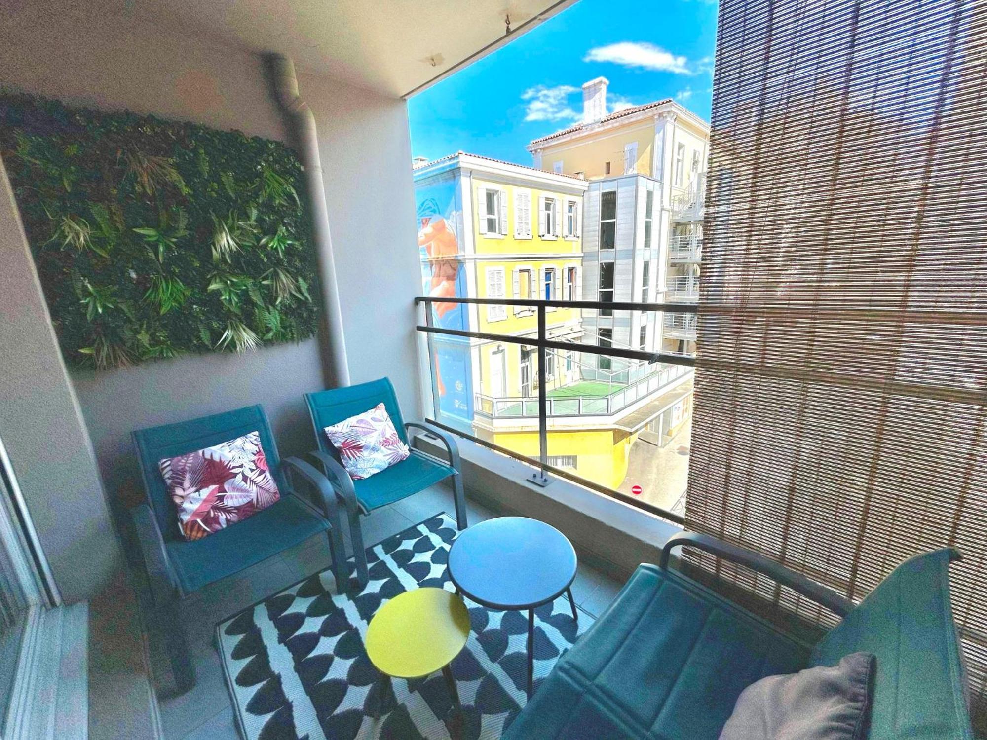 Le 13Or - Appartement De Charme En Plein Centre Ville Avec Parking Et Jolie Terrasse - Panier Joliette Vieux Port Marseille Luaran gambar